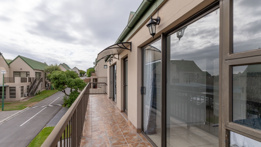 5 Bedroom Property for Sale in Twee Kuilen Western Cape